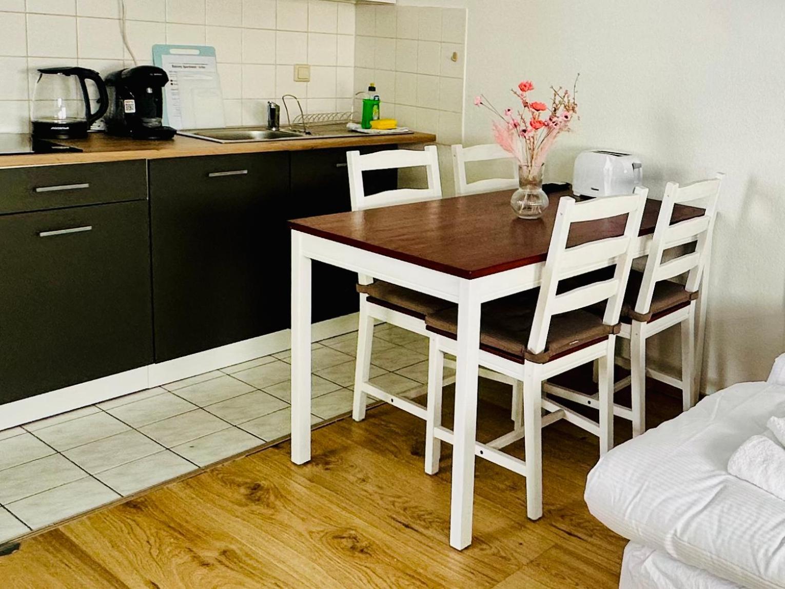 Studio Apartment In Stoetteritz With Balcony - Great Public Transport Links To The City Lipsk Zewnętrze zdjęcie